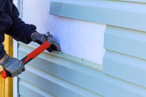 Reliable Wood Siding contractor in Belleville, IL by Creative Siding